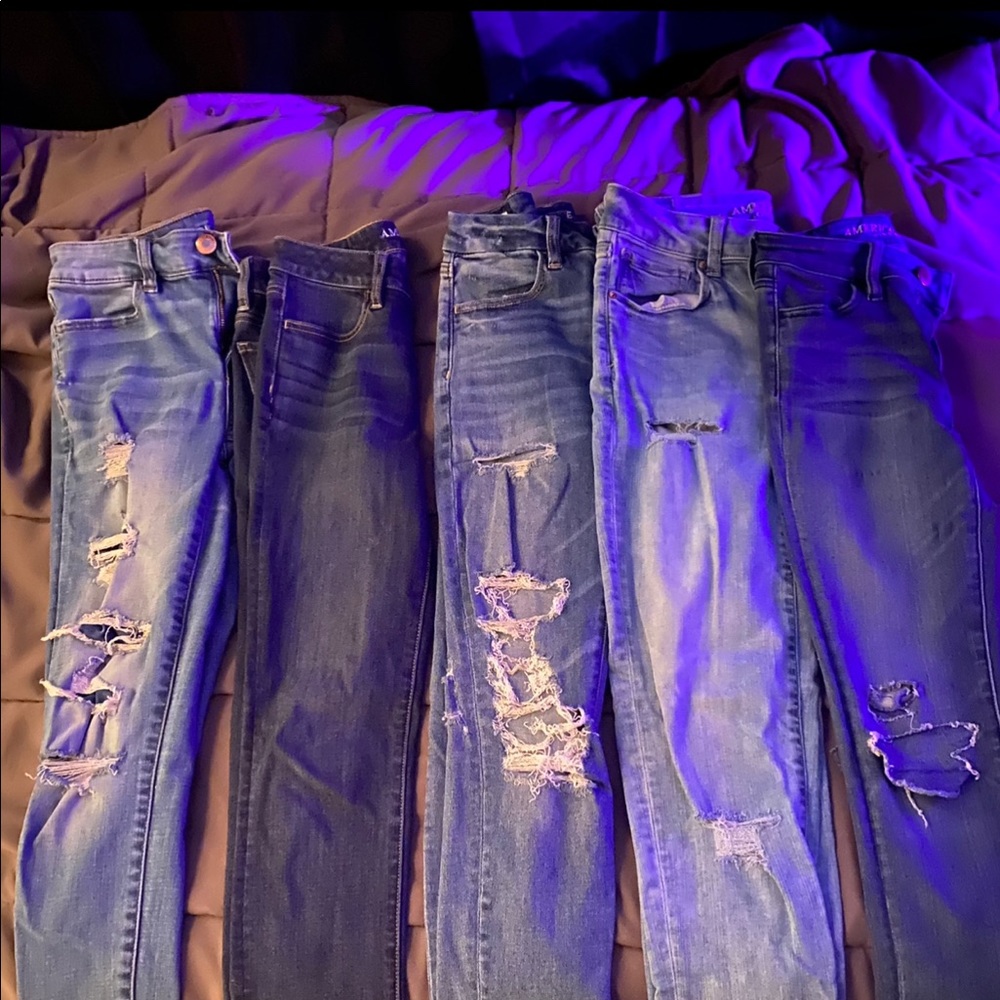 AMERICAN EAGLE JEANS (LIKE NEW)